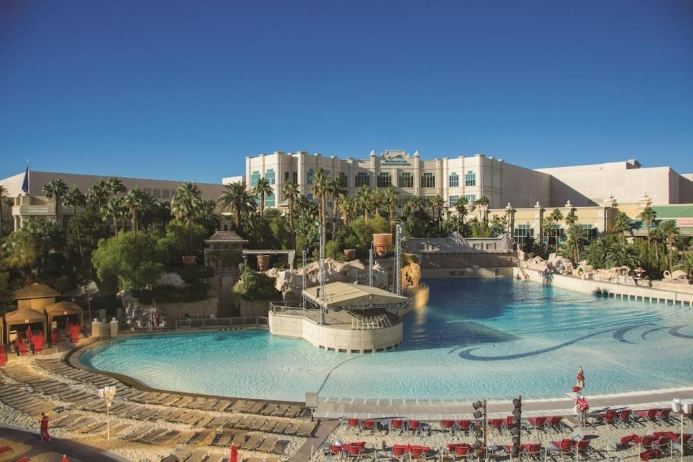 Mandalay Bay Resort And Casino By Suiteness Las Vegas Eksteriør bilde